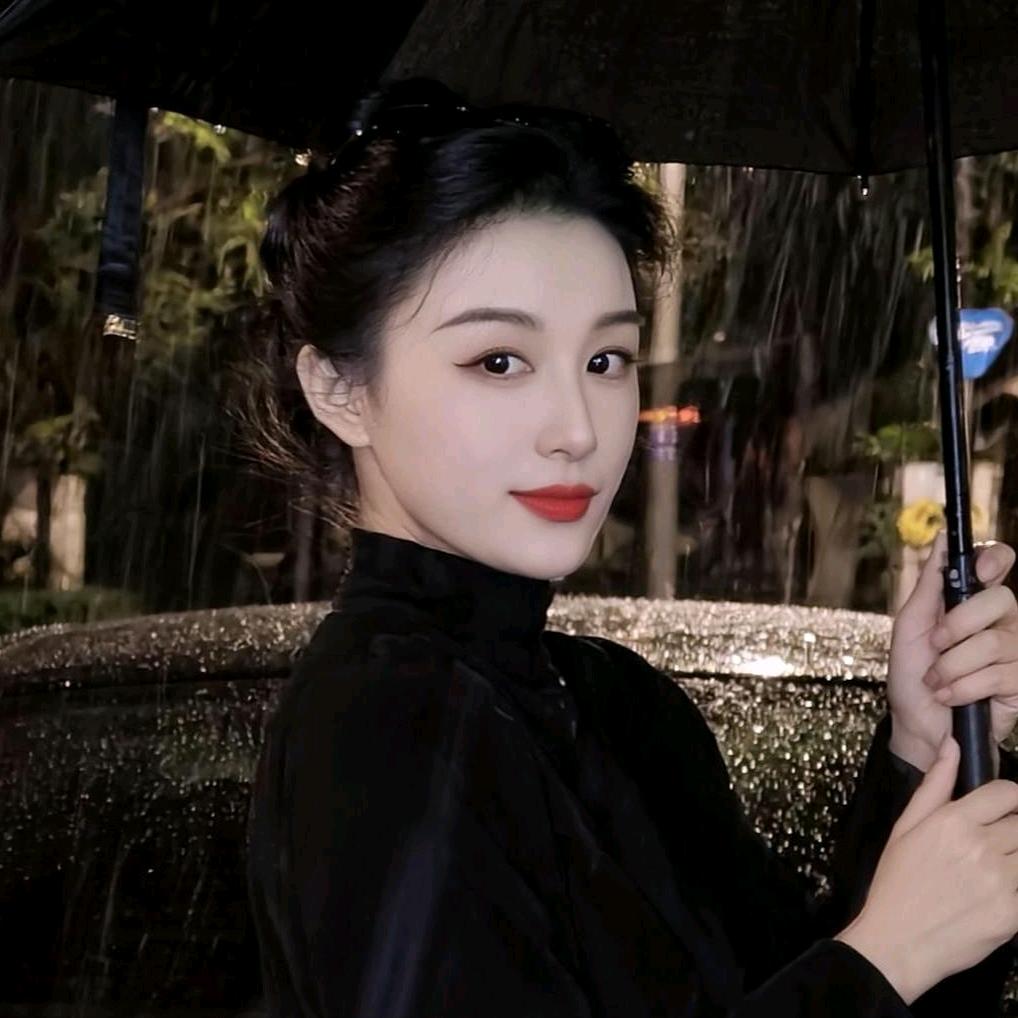 秦年年（恶毒女二）