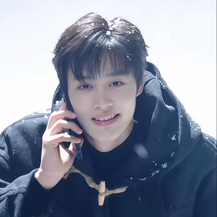 时光不语🦈🦈🦈