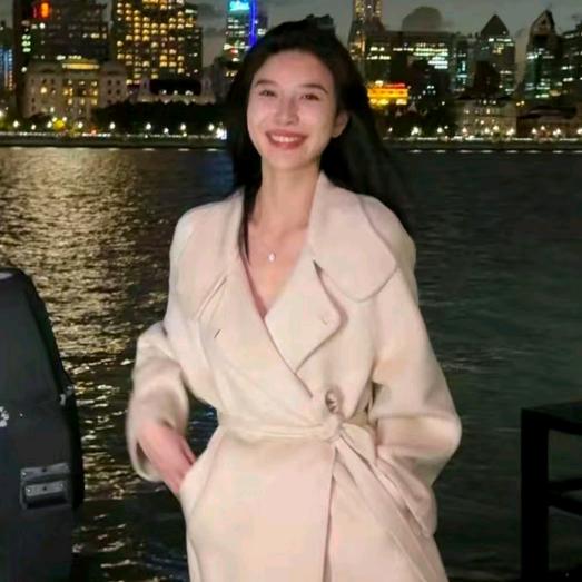 李星儿（直播穿搭）