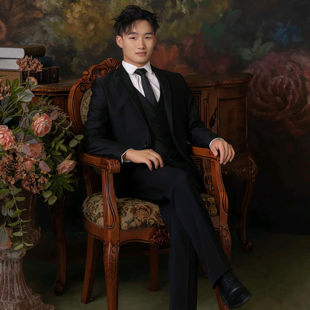 陆胜胜（专注殡葬传统文化）