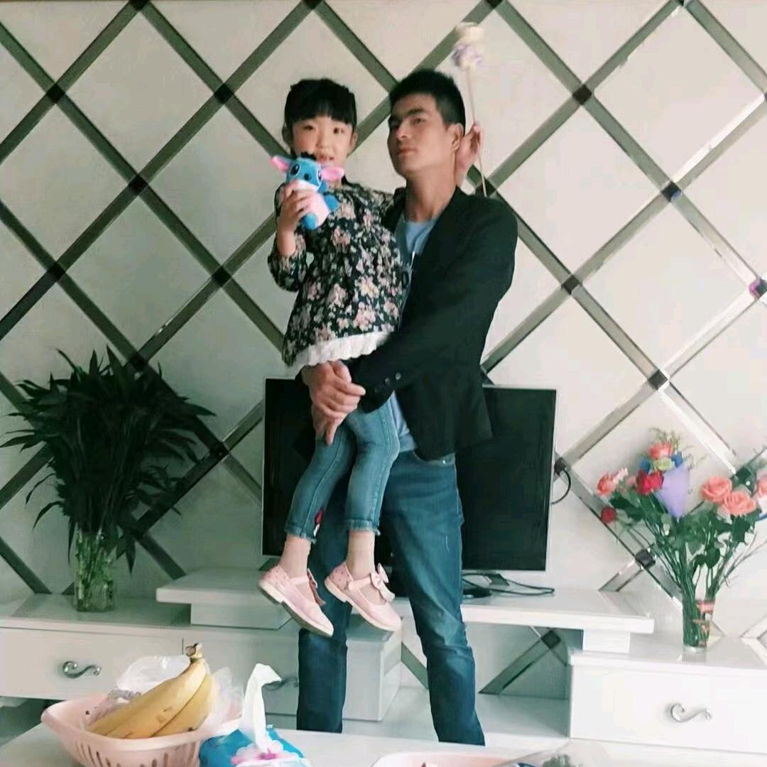 请叫我小熊熊