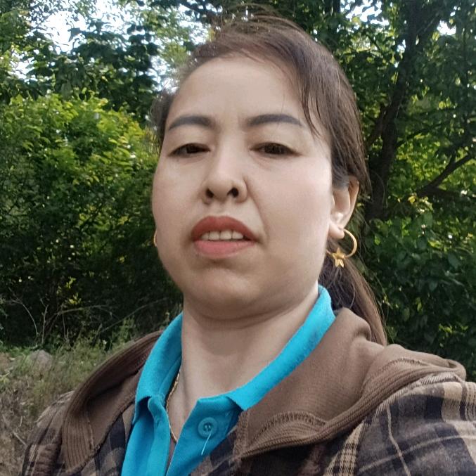 杨欣欣