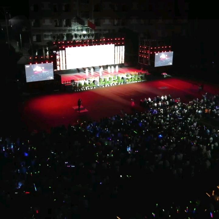 独行者♥♥♥莉  姐