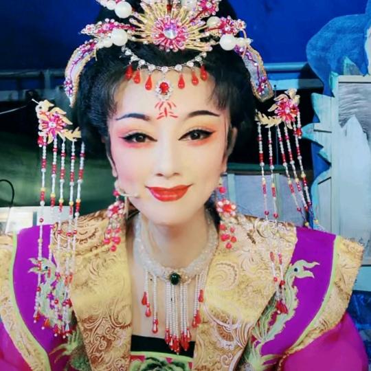 晴朗外婆