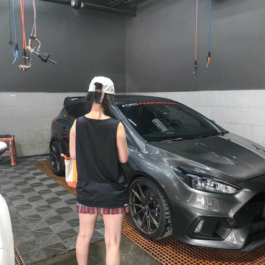 安洁利娜奢包汇