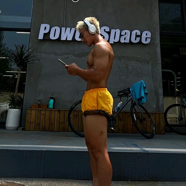 做体能馆的脸哥｜PowerSpace