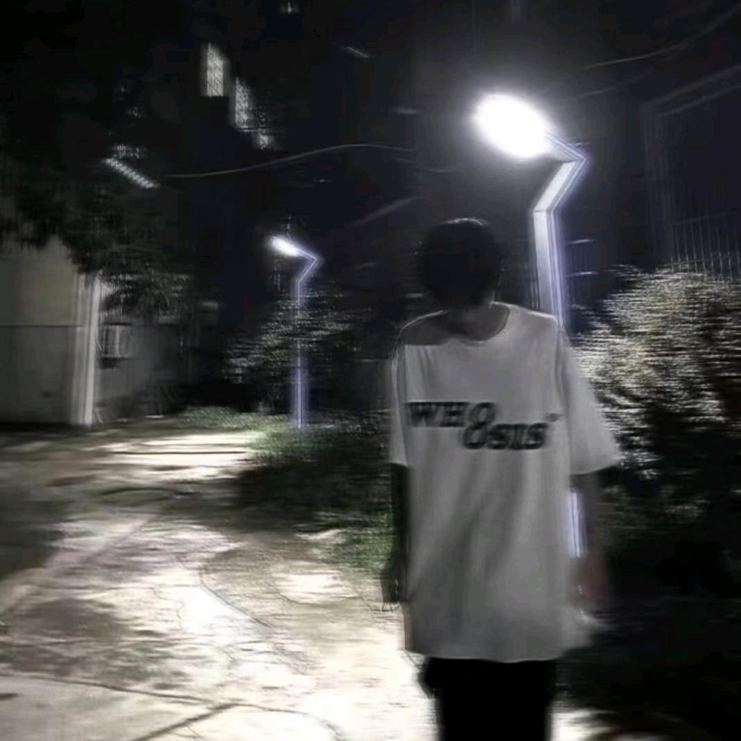 冰冷.