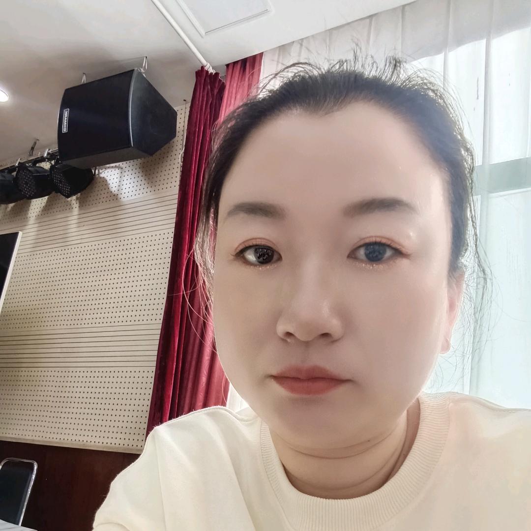 金玉珠宝-韵国艳