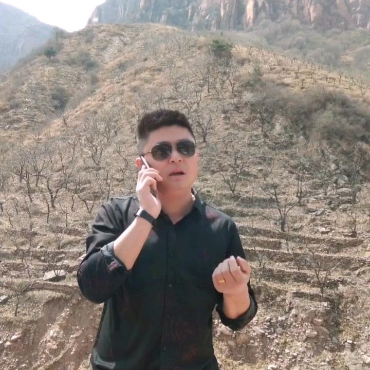 贫僧法号瞎闹
