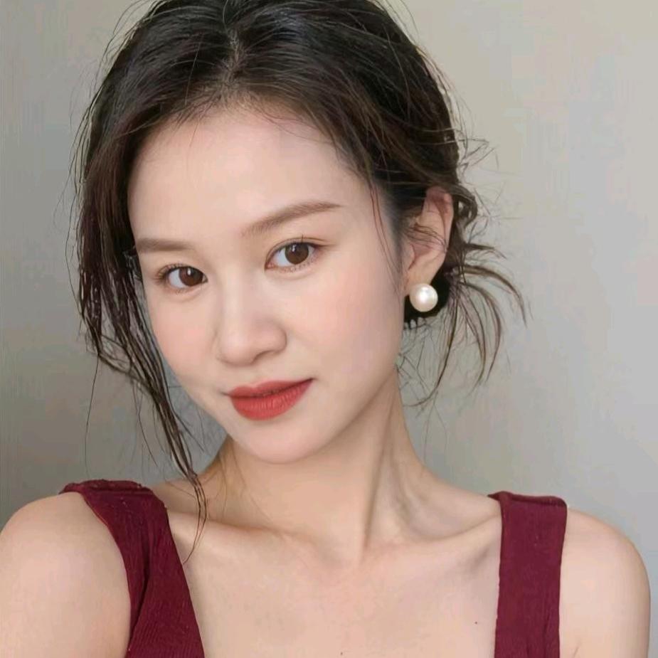 襄阳大麦女装服装仓储店！小助理