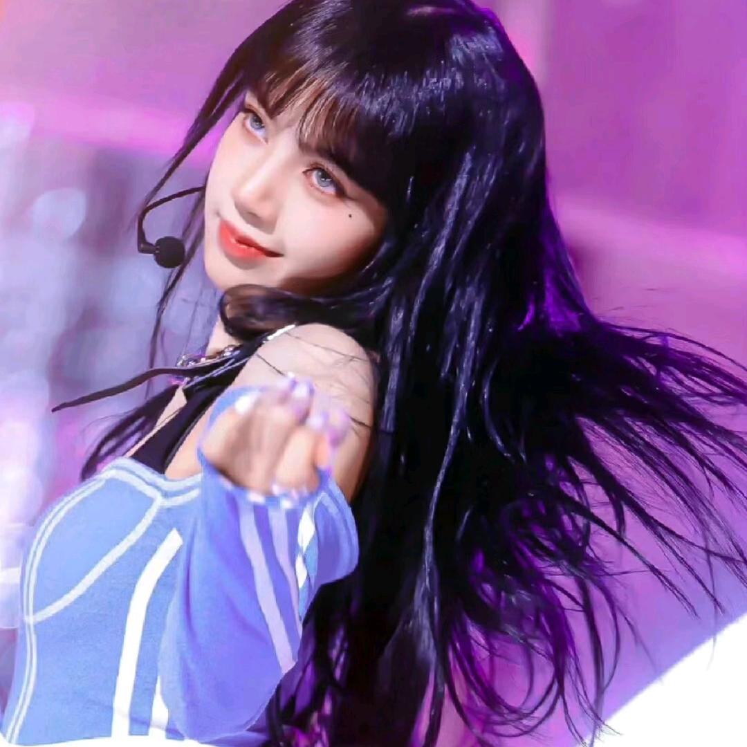 EMO的彩色巧克力面包