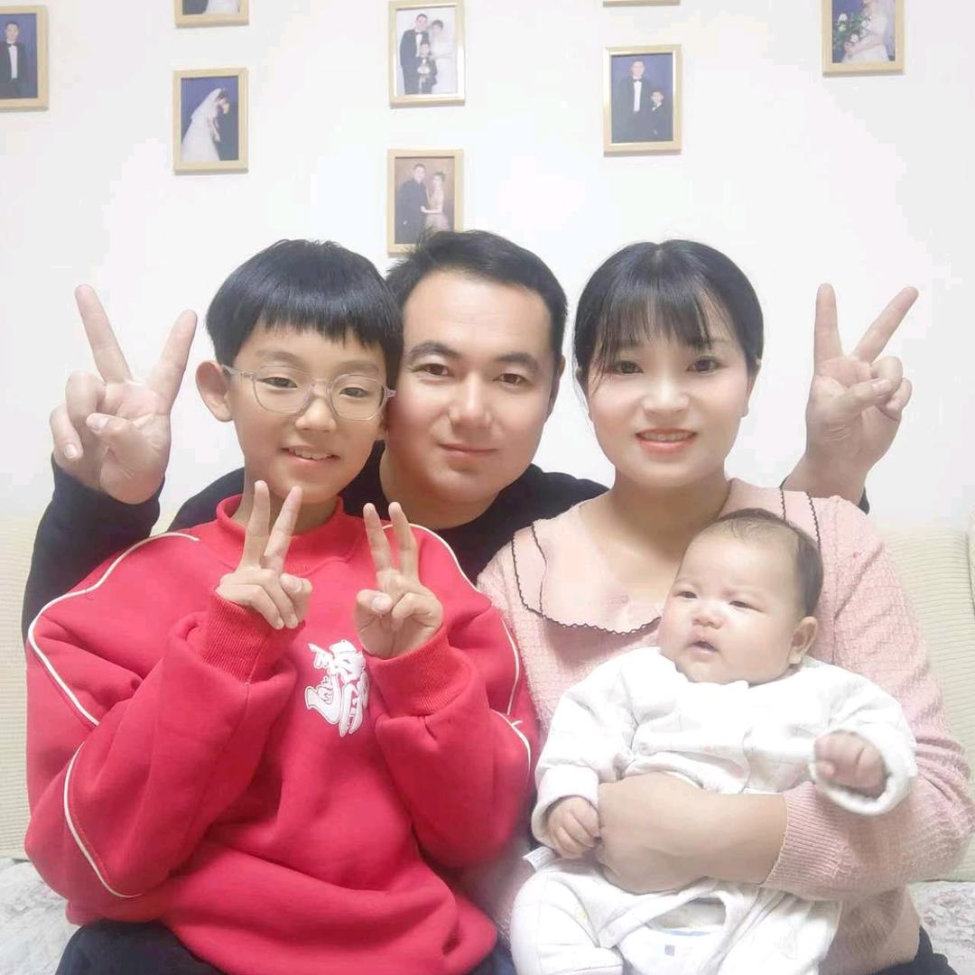 🥰（刘）住美好 🥰 向往未来🥰