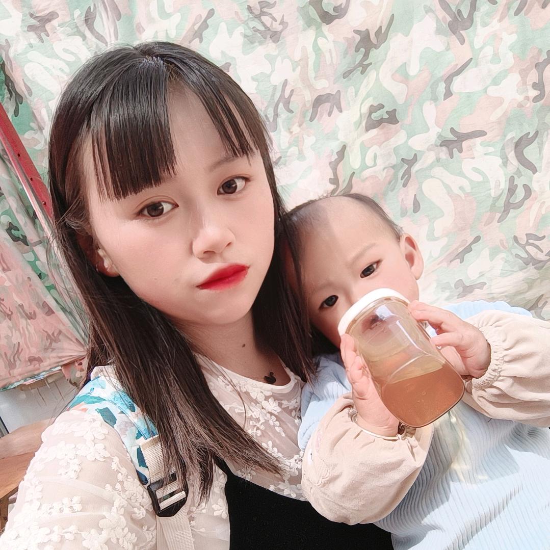小可爱😊😊😊