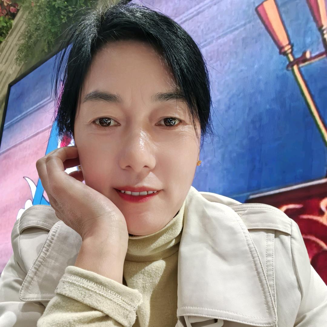 英姐，红娘👫👫👩‍❤️‍💋‍👨