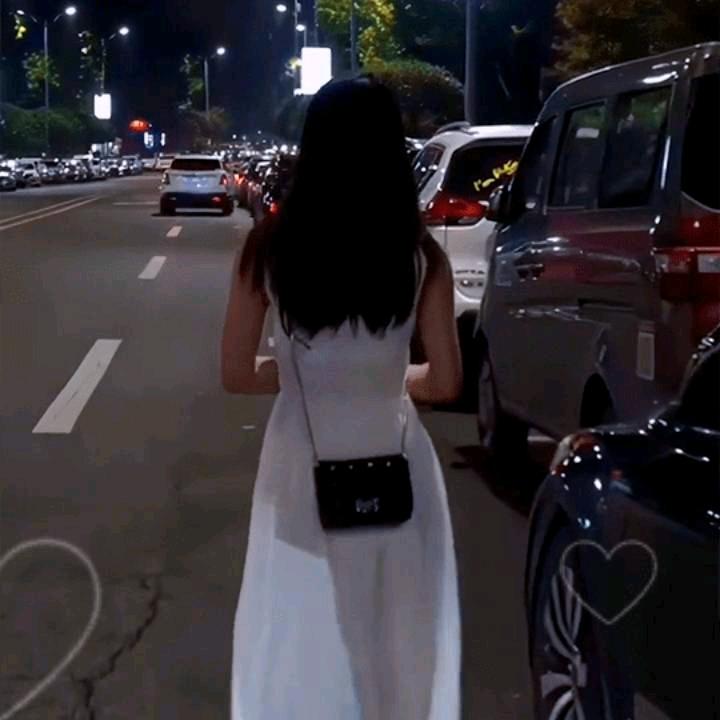 姐，就这样潇洒