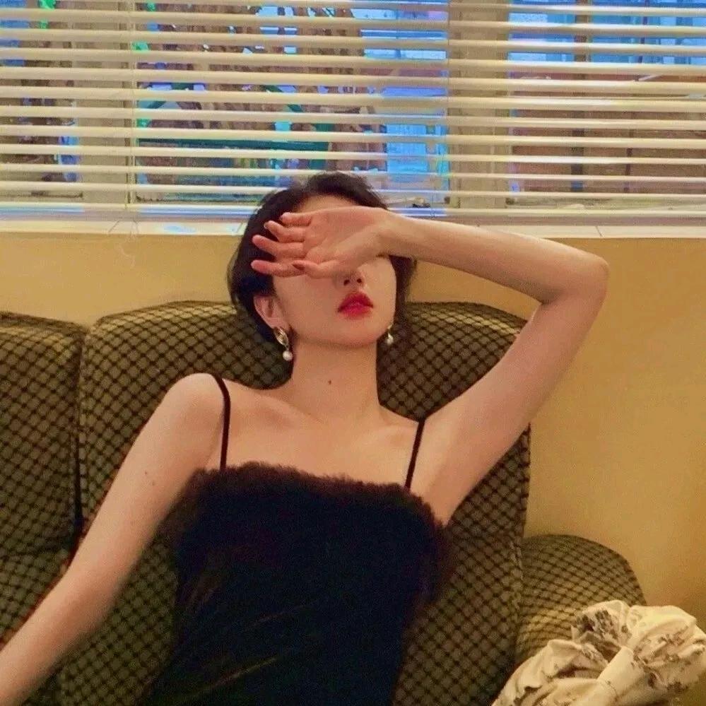 奈里韩系女装穿搭