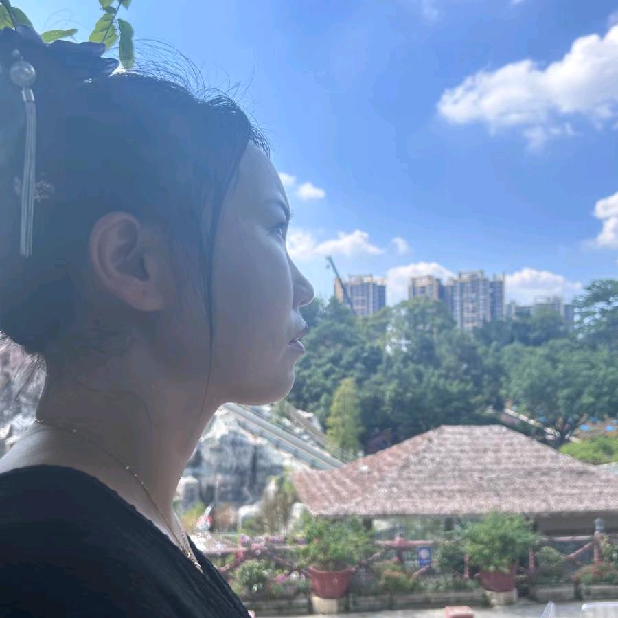 阳光身影