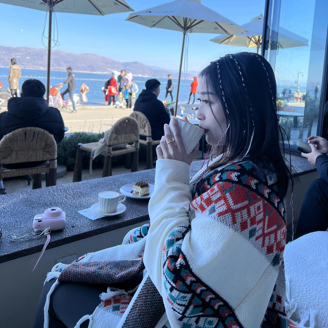 我叫张小柒