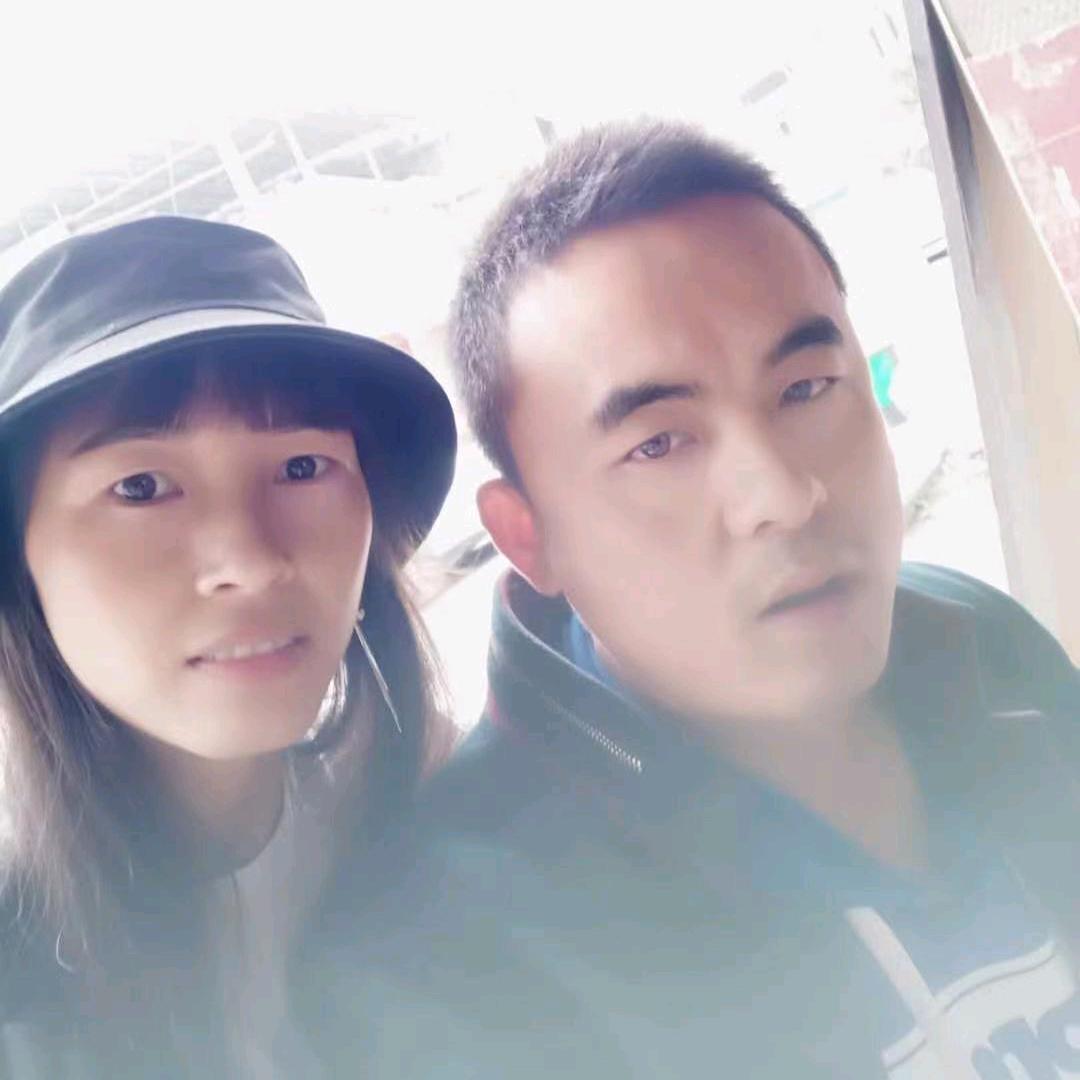 姐很高也很傲👨‍👩‍👦‍👦