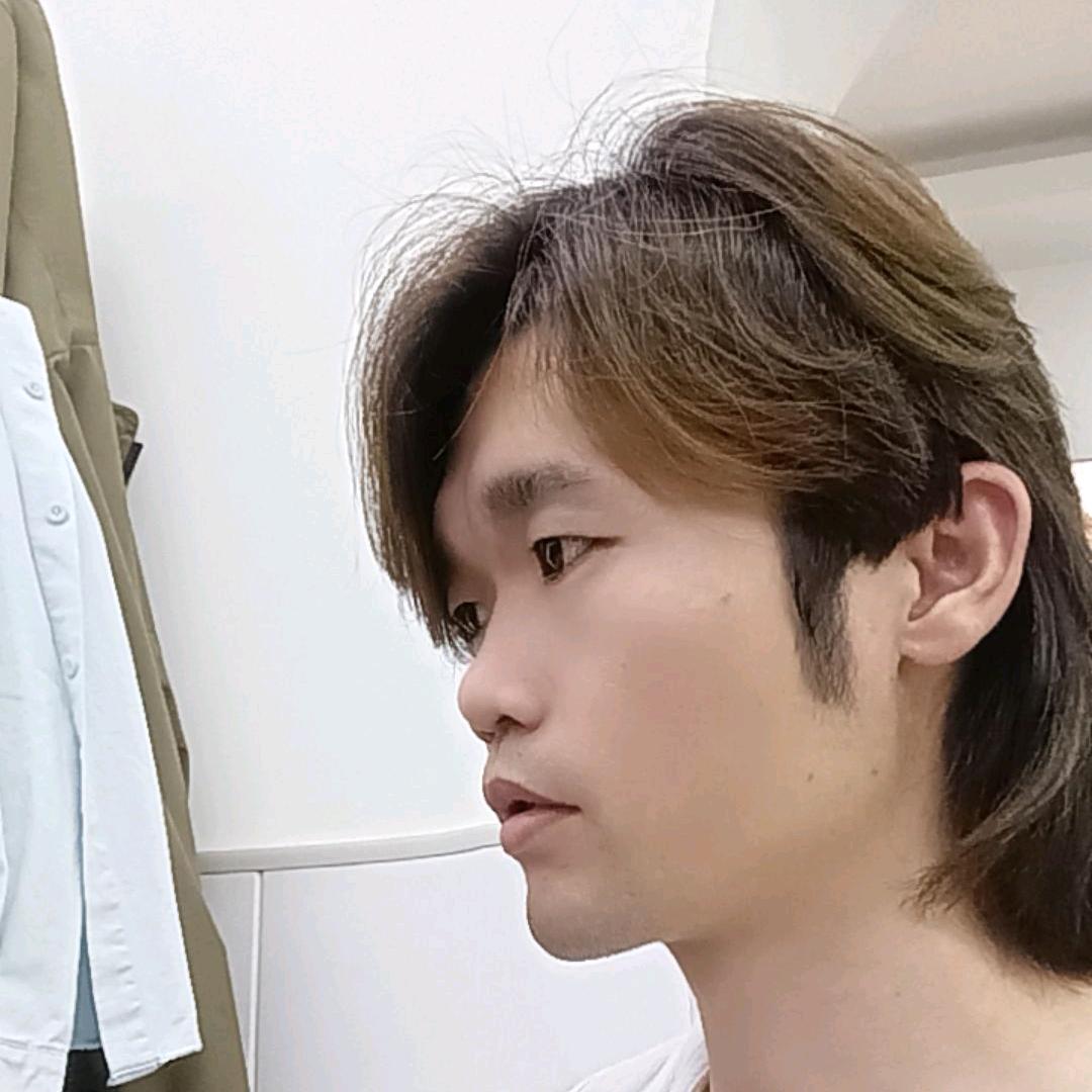 冲哥专业烫发染发接发潮色脏辫假发定制