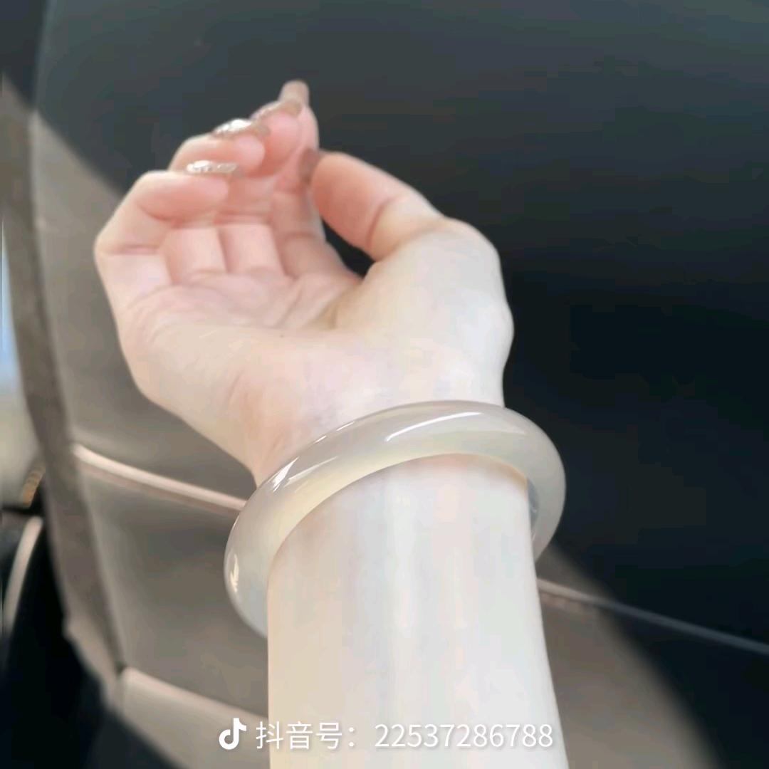 13773109657cap