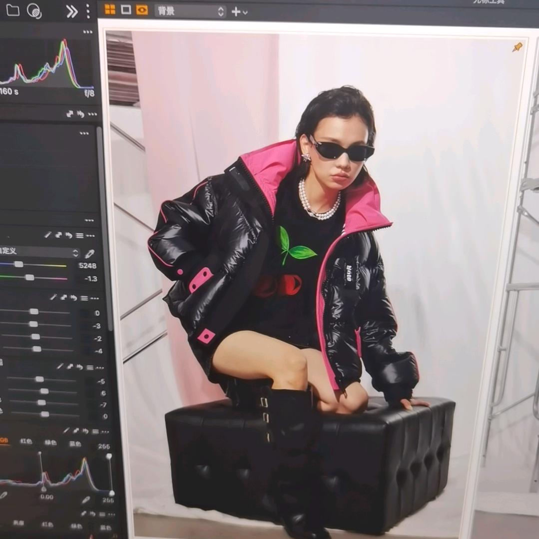 织里衣必库服装仓储店