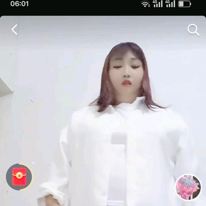 王小琴，单身一人