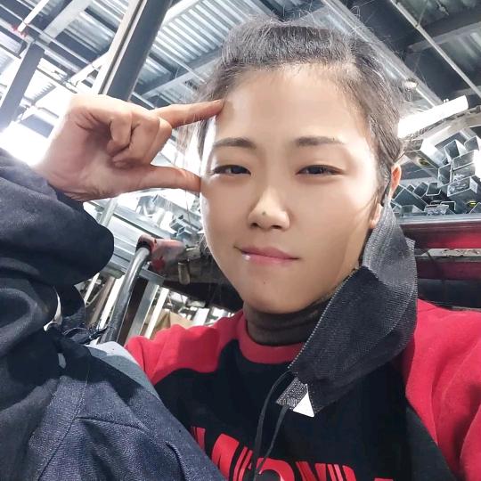 友儿