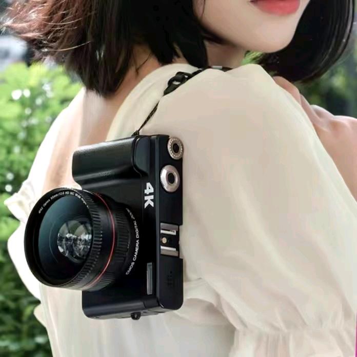 婵娟（手机摄影）