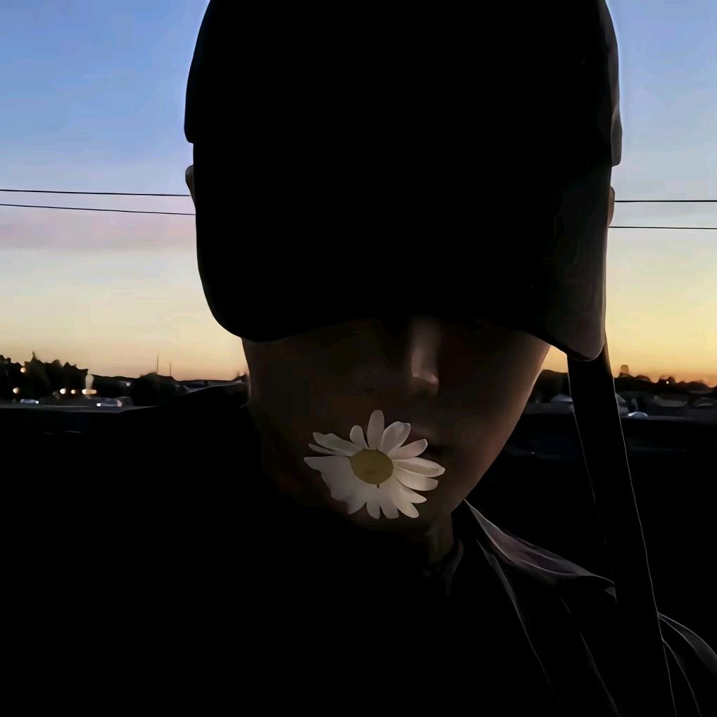 方觉夏📷