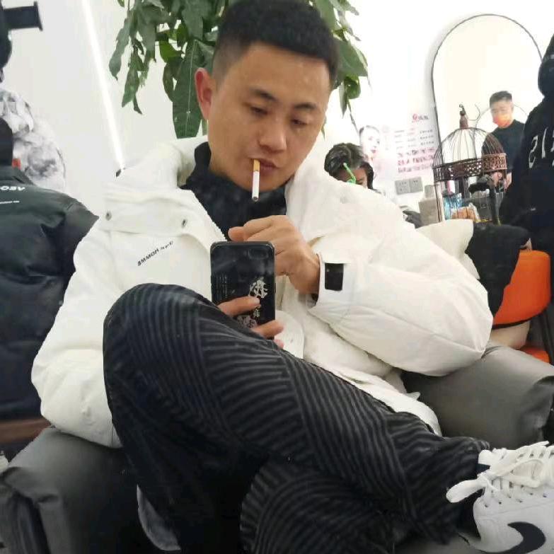 沃德收割团队小关