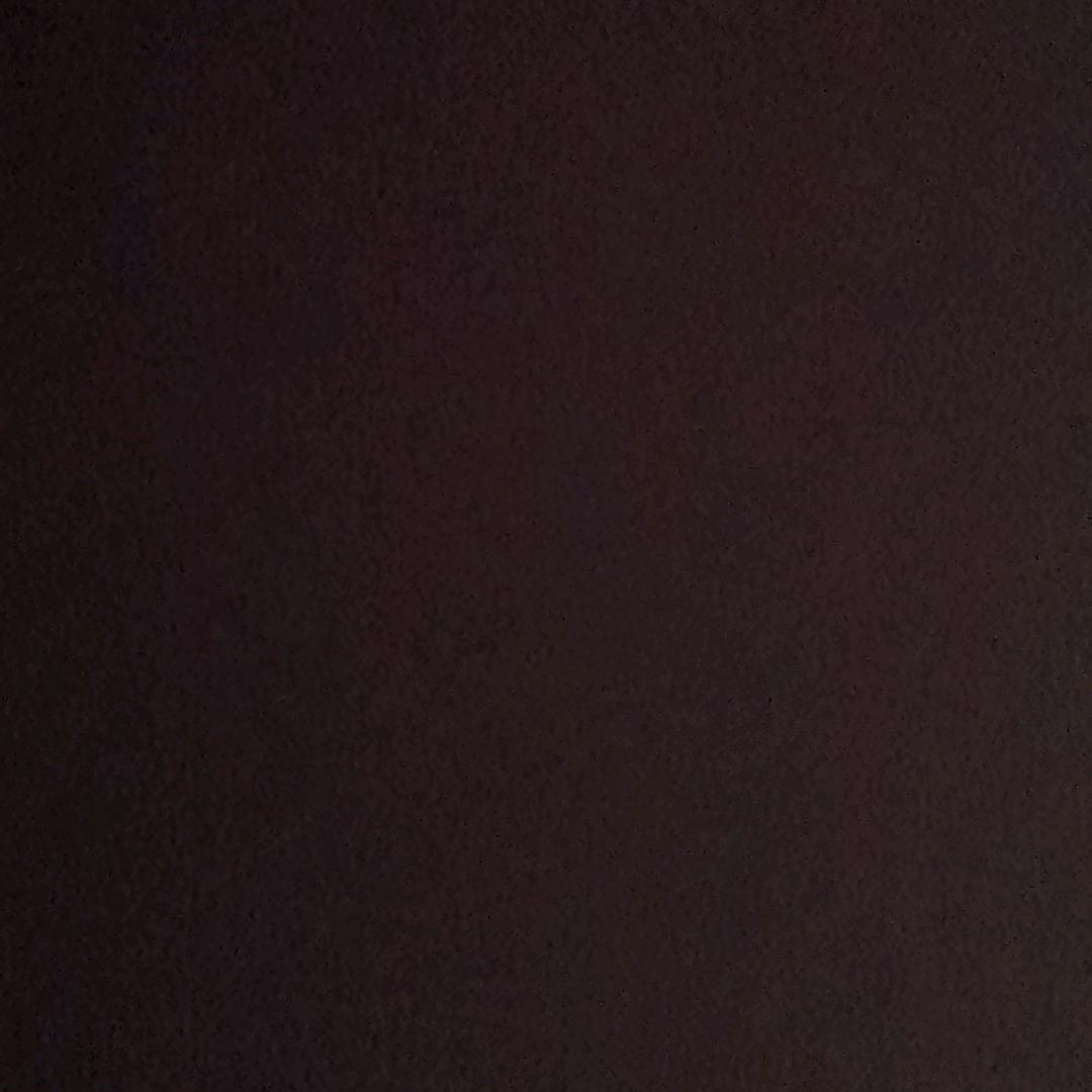 ，