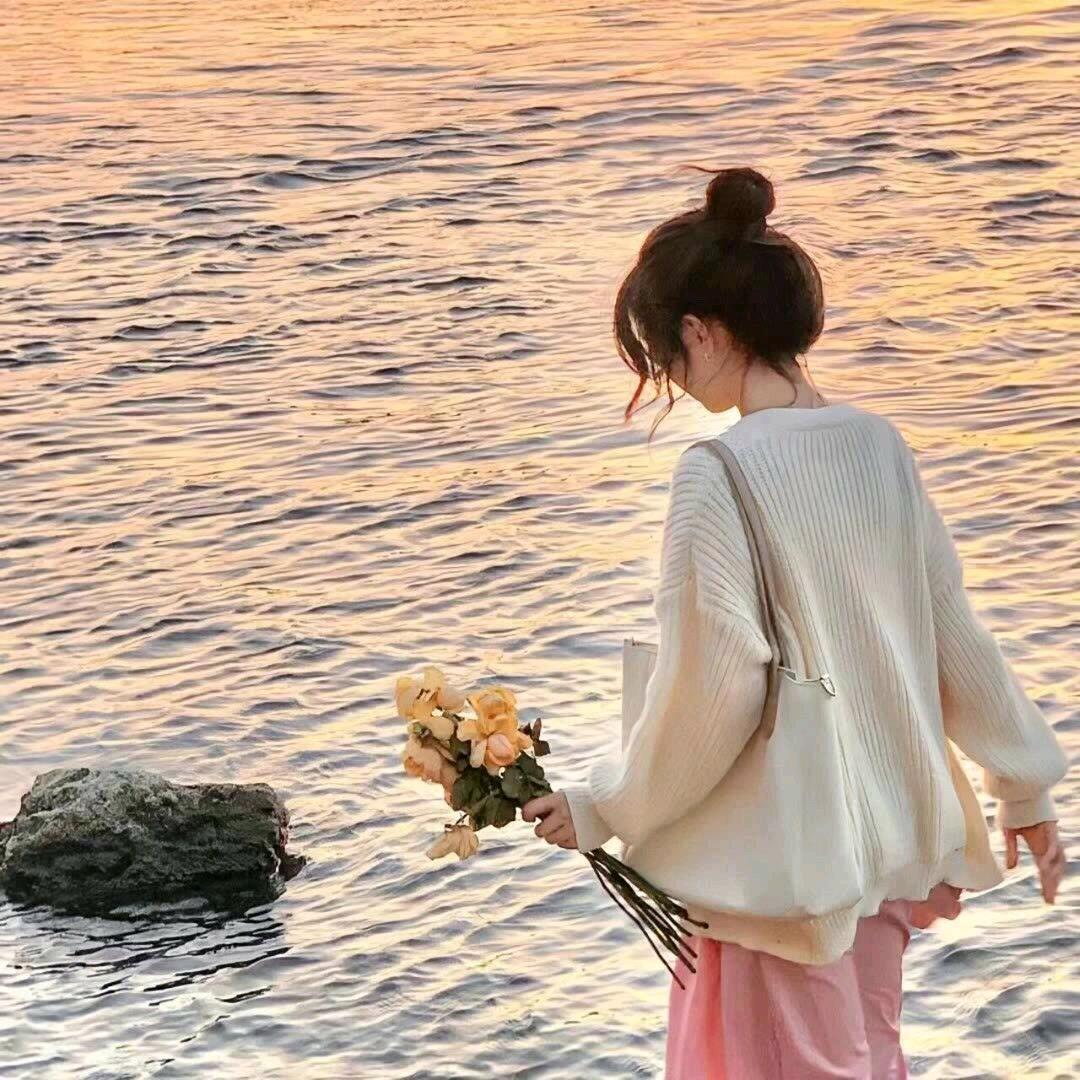 别烦小汤圆😪′