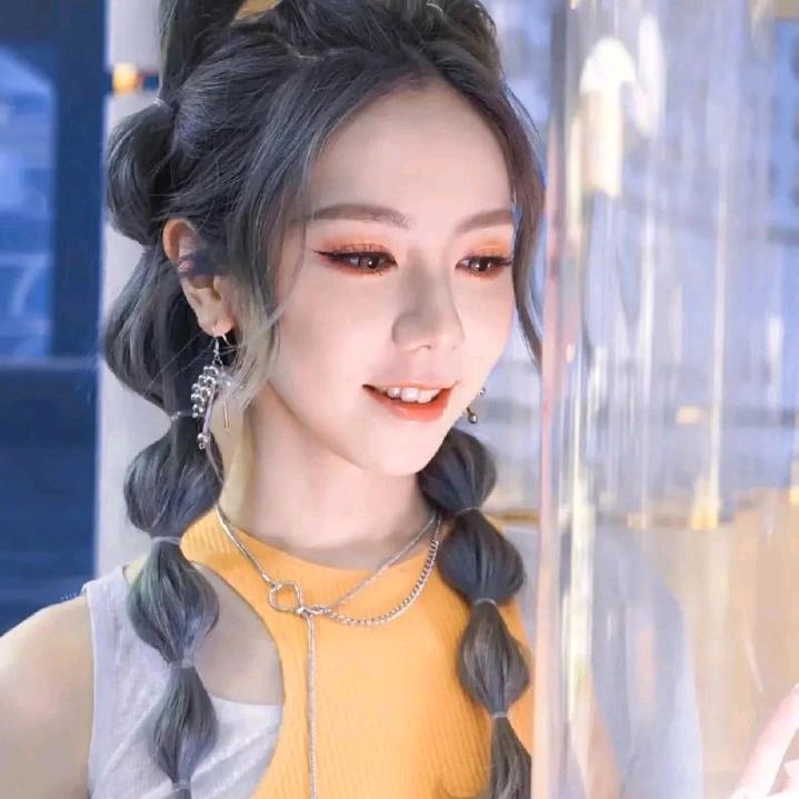 爱是邓诗y