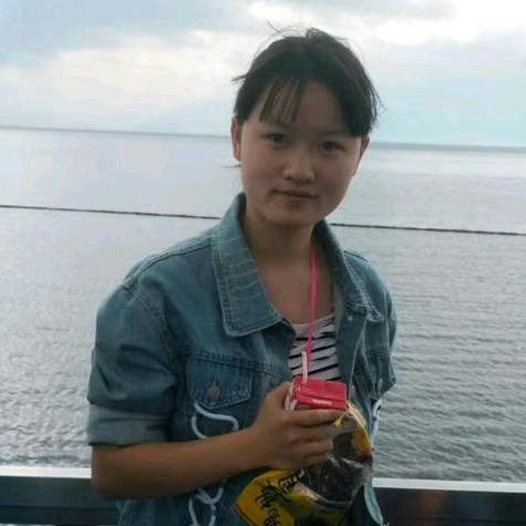 云萍穿搭