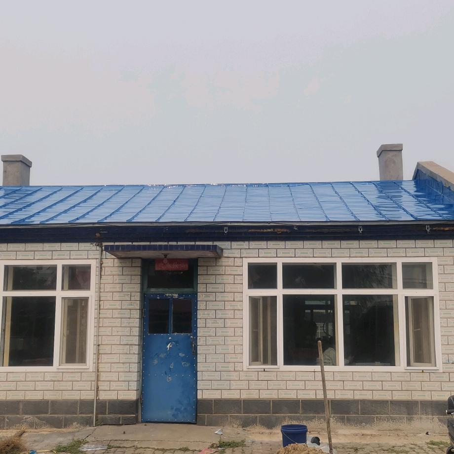 兄弟彩钢瓦翻新团队