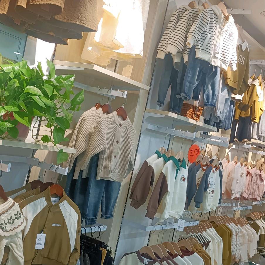 叶集爱婴说母婴用品店