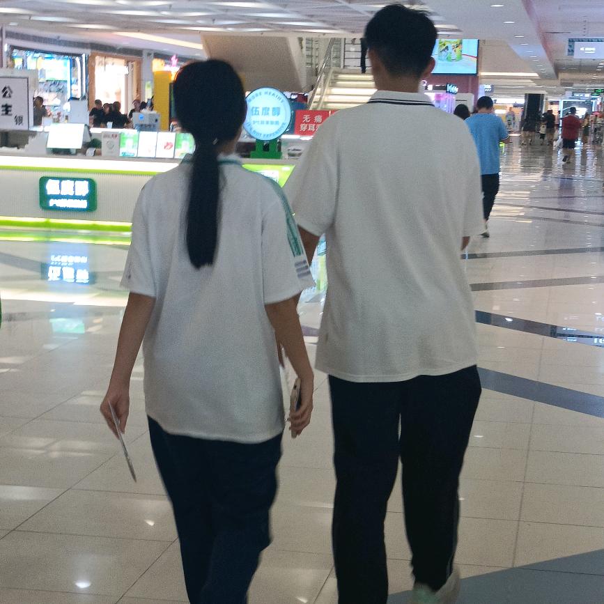 果粒陈^O^