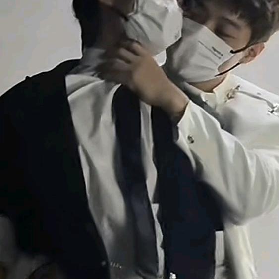 人鱼陷落和天官赐福感觉都还蛮好看