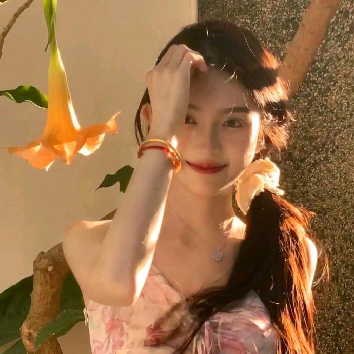 奶茶只爱啵啵🌸