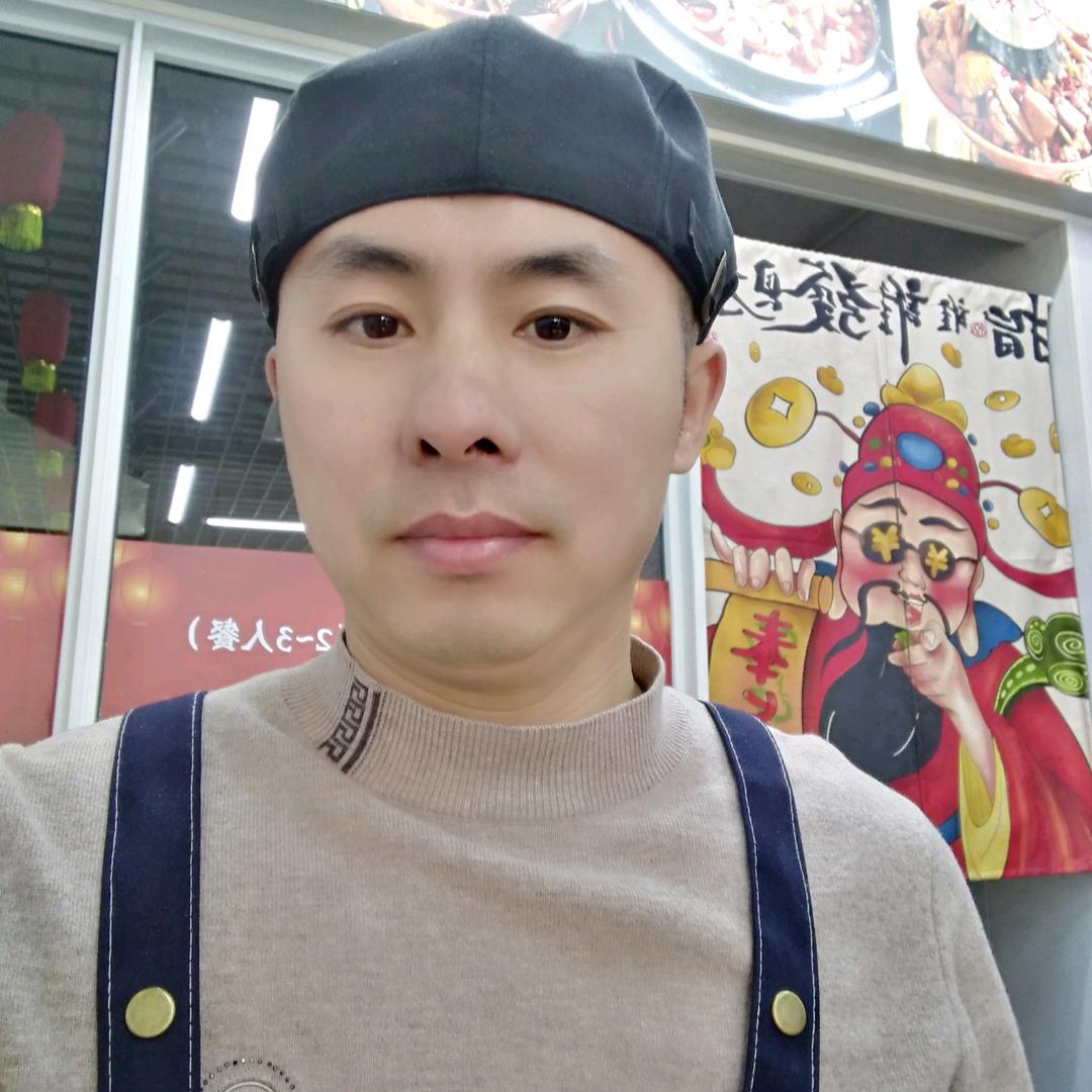 做火锅鸡的臣哥