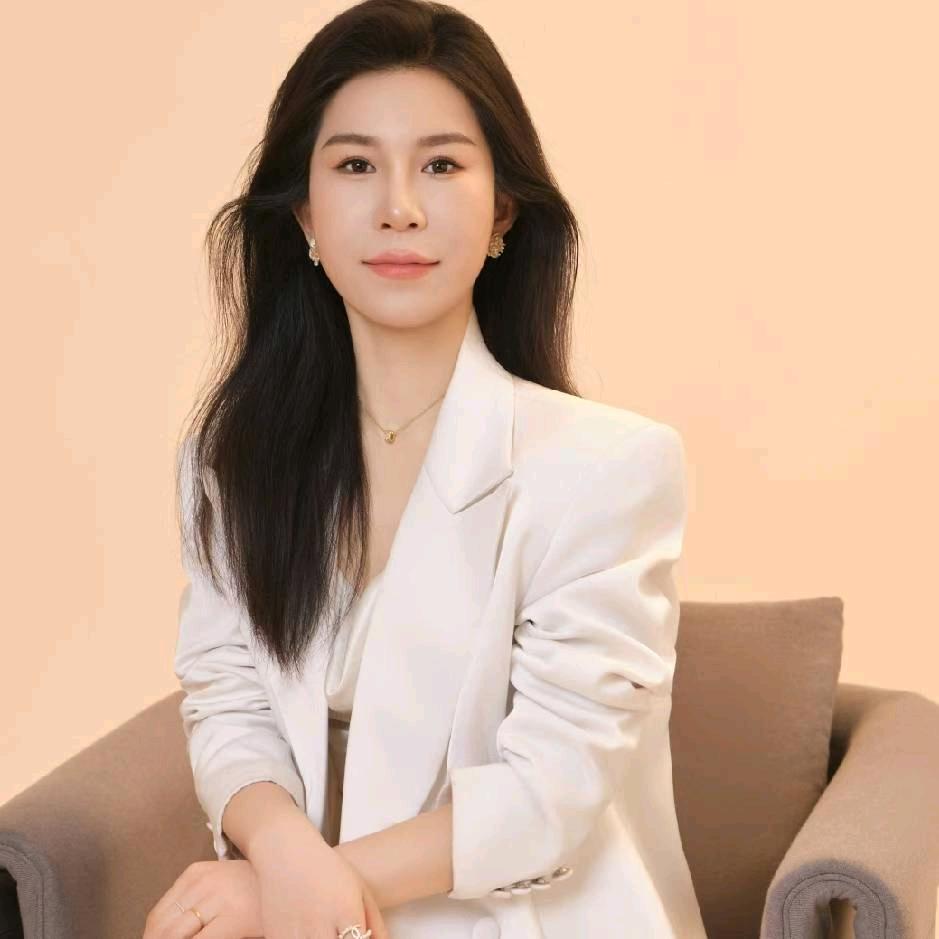 miss zhao