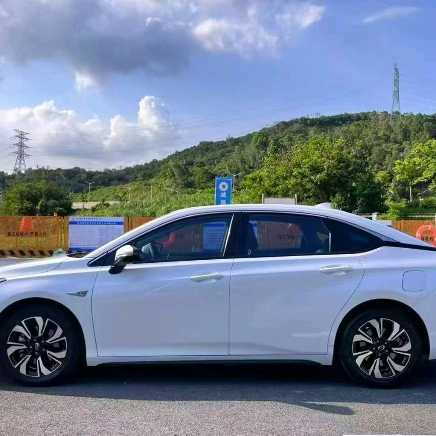 青岛鑫鲁航汽车服务有限公司