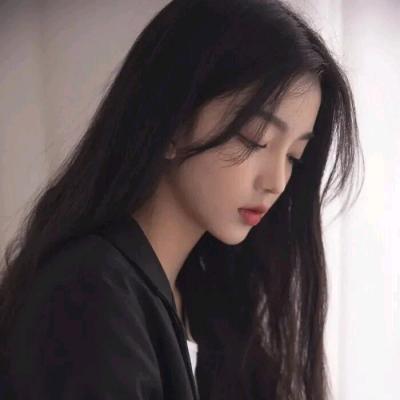 莉莉娅楠