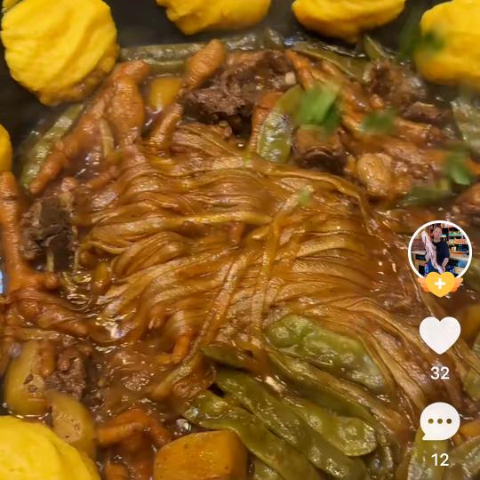 鸿旺木火铁锅炖