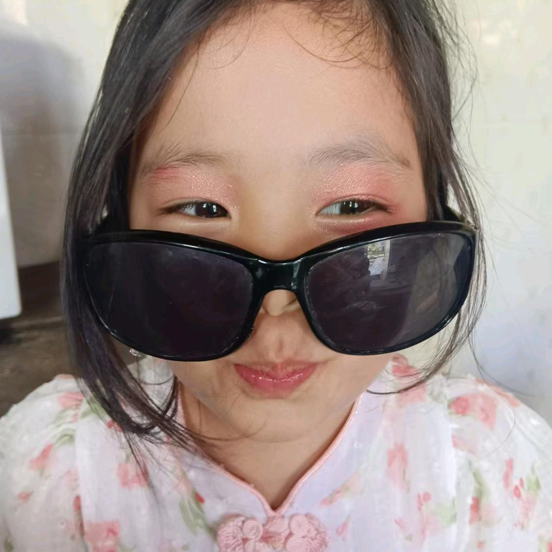 ☺
