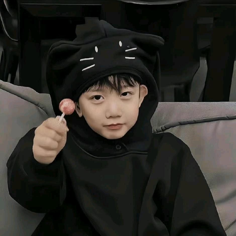 长不大的拿铁男孩