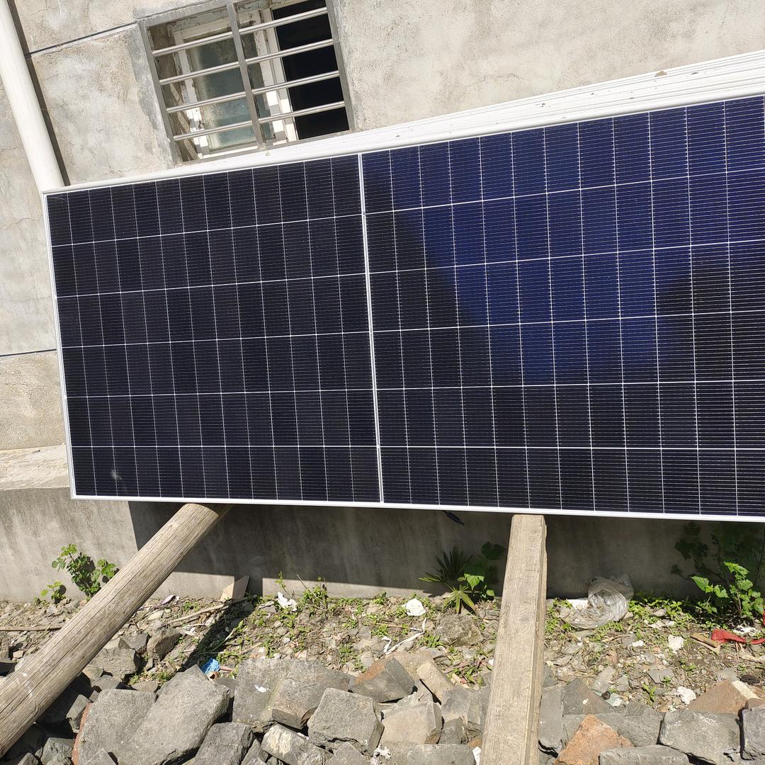 专业承接安装屋顶光伏发电