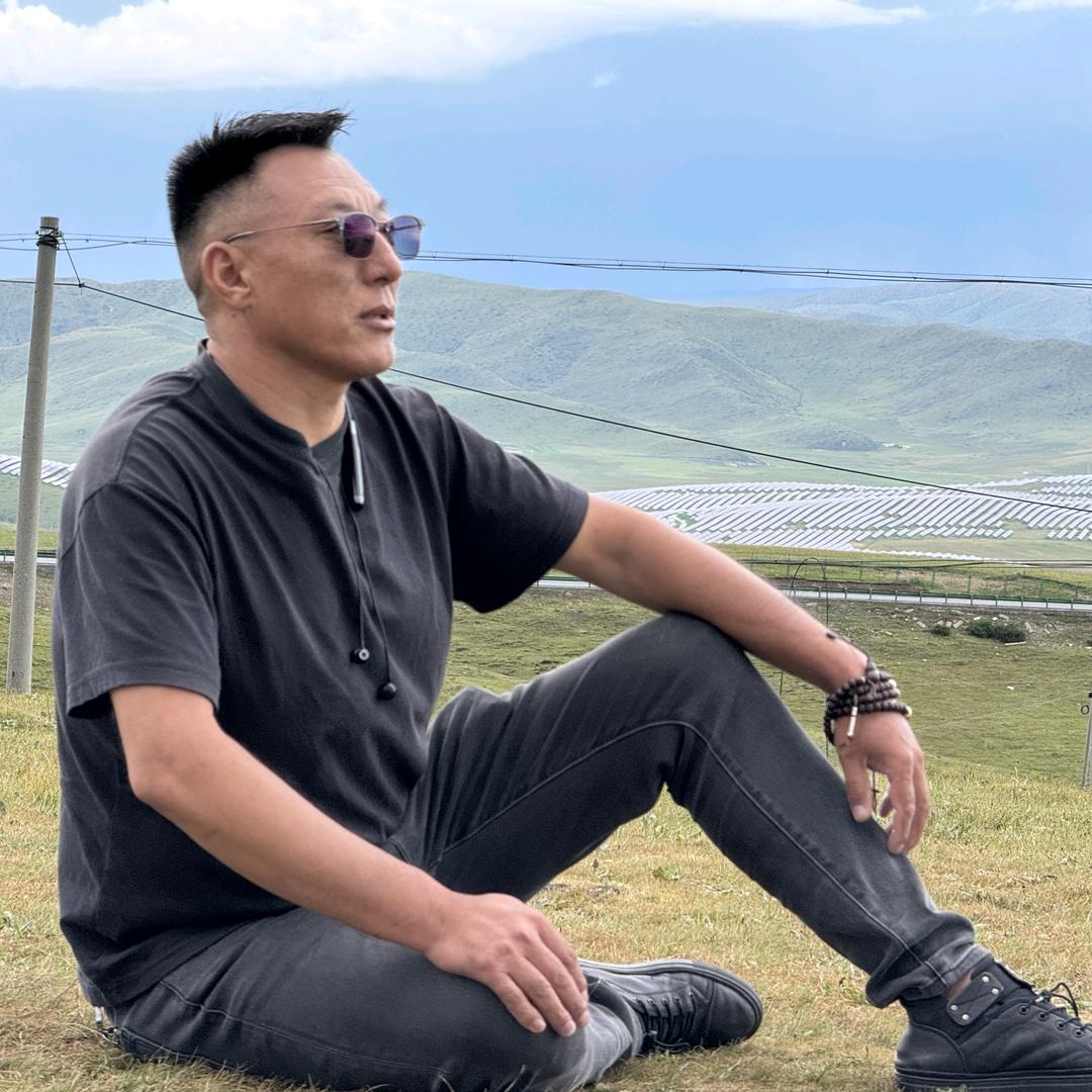 黑水杨初，
