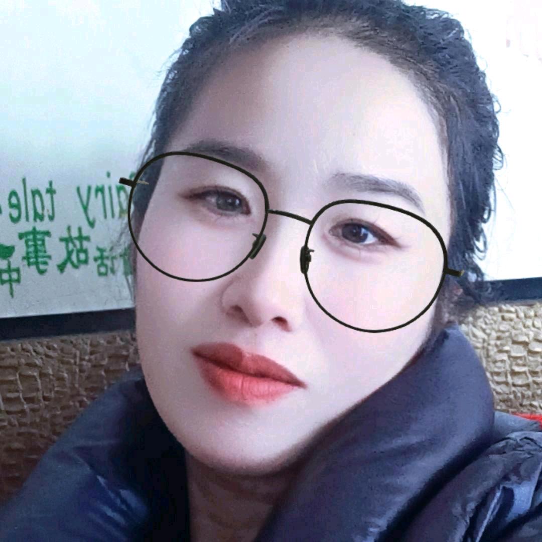 “嘚瑟”姐